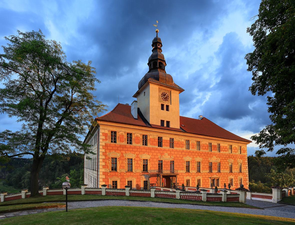 Penzion Cernicka Obora Бехине Экстерьер фото